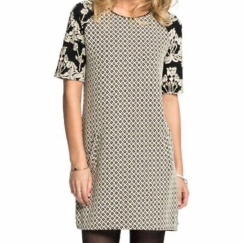 Maison Scotch Womens Dress P’tite XS Black Cream Star De La Saison Mini Pencil